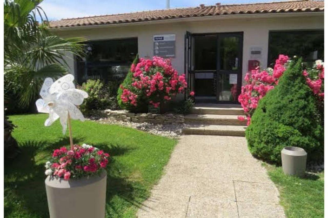 Hotel Kyriad Cap Sud Avignon Ngoại thất bức ảnh