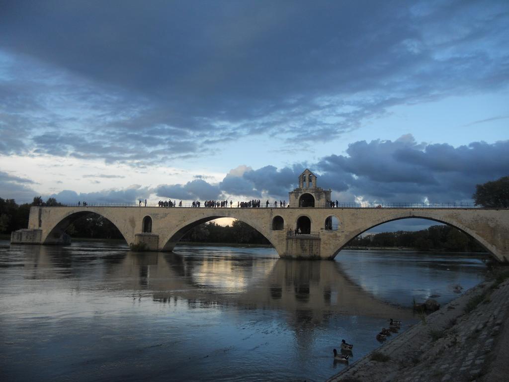 Hotel Kyriad Cap Sud Avignon Ngoại thất bức ảnh