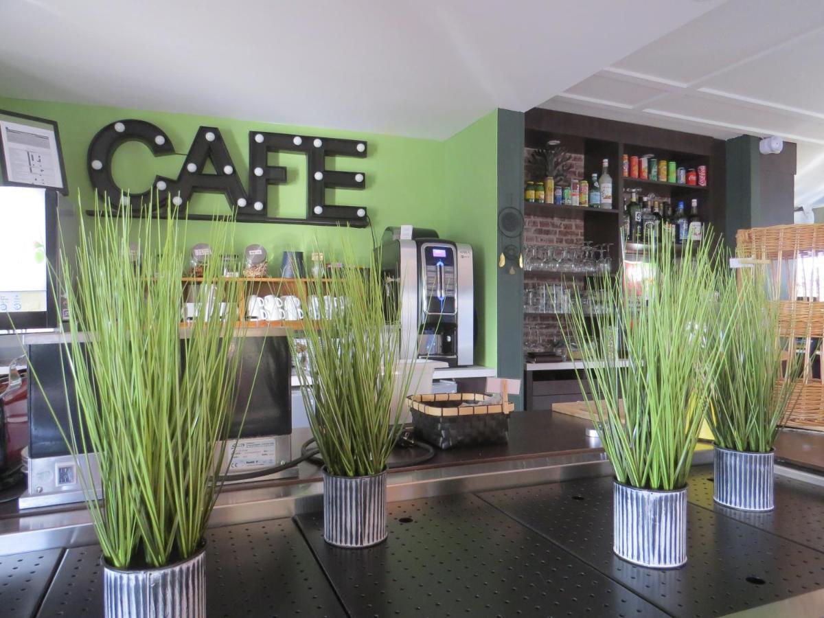 Hotel Kyriad Cap Sud Avignon Ngoại thất bức ảnh